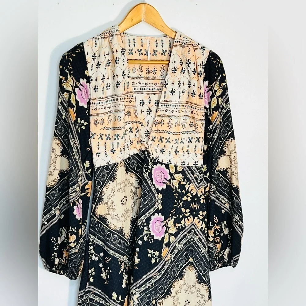 Free People Mini Boho Plunge Dress Size Xs Long Sleeve Descanso Floral